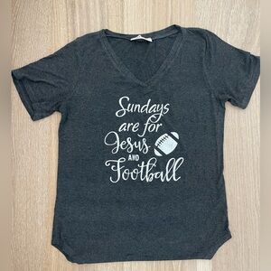 Woman’s Football heather grey t-shirt